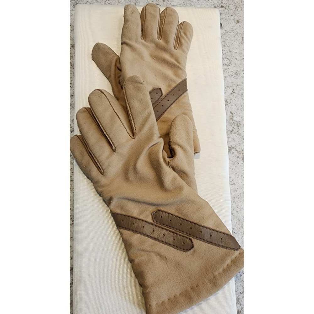 Women's 1990's Hanes Her Way Gloves with 3M Thinsulate Insulation in Brown Md